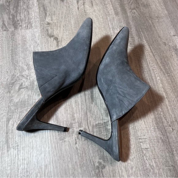 Calvin Klein Grecia Mule Pumps Gray Suede Point Toe - Picture 4 of 8